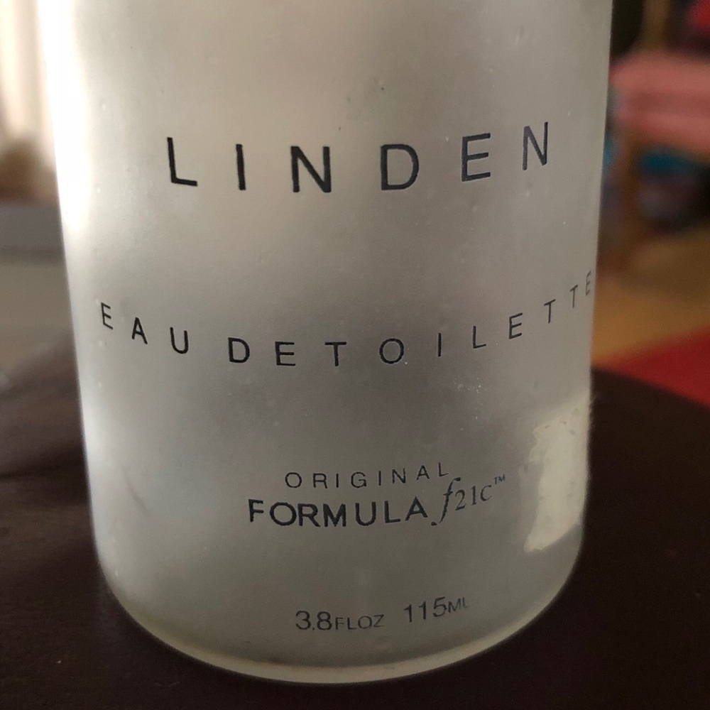 ISO this fragrance from Fresh Inc. Formula 21c